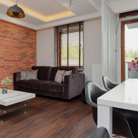 Apartment Warsaw Airport Kłobucka by Renters Zewnętrze zdjęcie