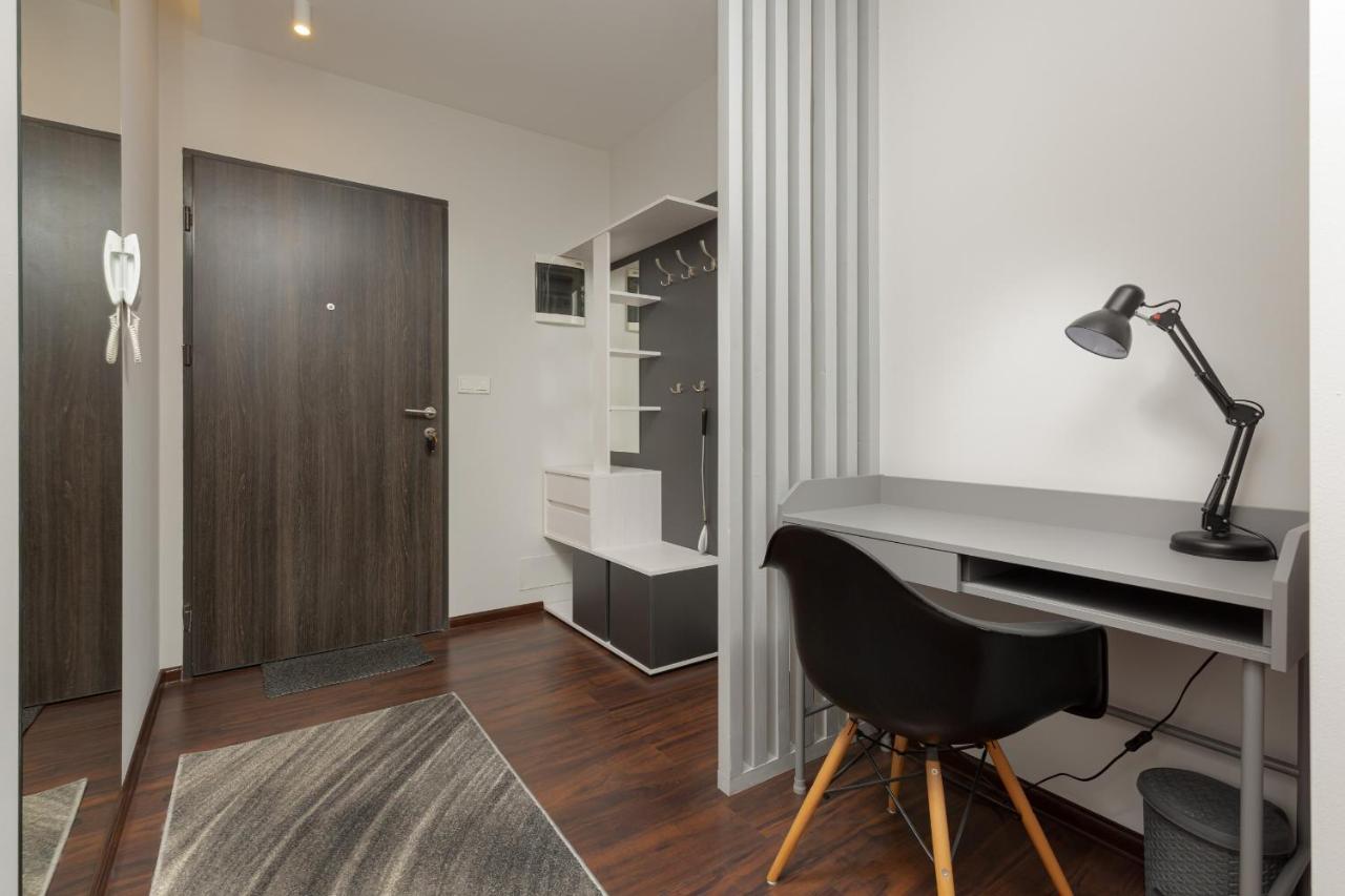 Apartment Warsaw Airport Kłobucka by Renters Zewnętrze zdjęcie